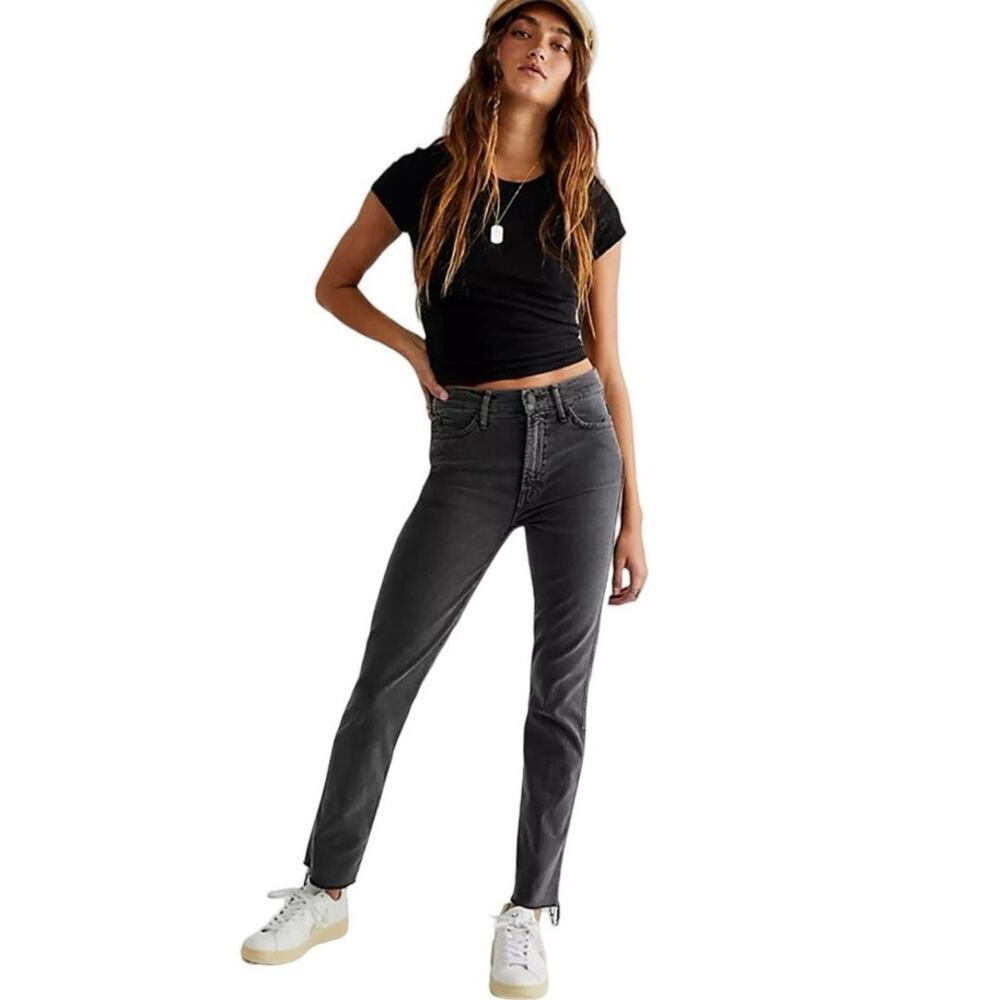 Mother Women’s High Waisted Rascal Ankle Fray Jeans Dark Gray Size 25